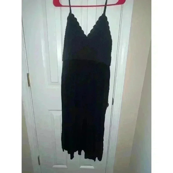Black Maternity Maxi Dress - Picture 1 of 4
